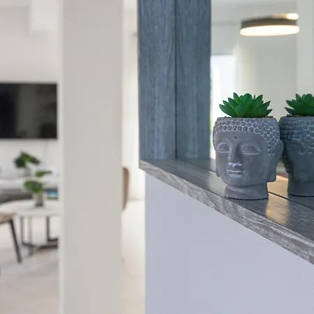 Grand Baci كورال باي