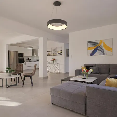 Villa Grand Baci *