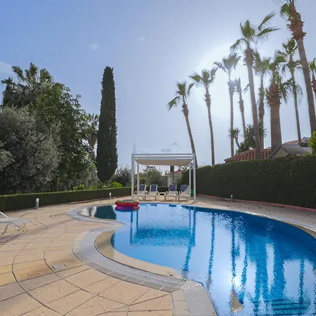 Grand Baci Villa